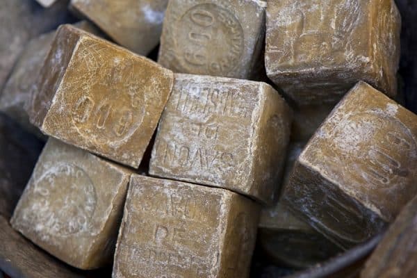 Savon de Marseille : l’unique à posséder chez soi, pour tout faire